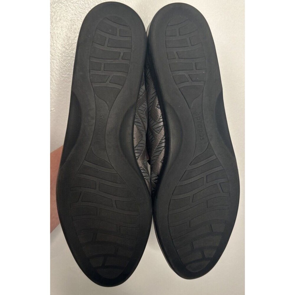 APROPOS Anthro Black/Silver Tuxedo Tapestry Ballet Flats Shoes Size 11 Lagenlook - Picture 8 of 8